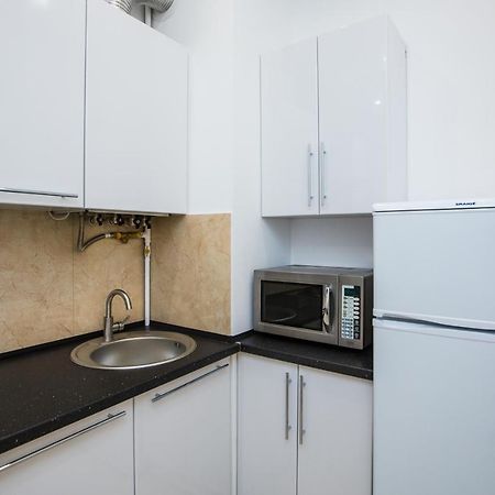 Avangard Kulisha 6B Apart Lviv Exterior foto
